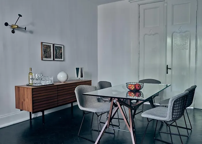 Design Am Roemerturm Colonia