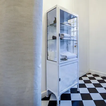Design Am Roemerturm Apartment Cologne