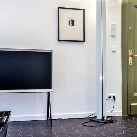 Apartment Design Am Roemerturm Cologne