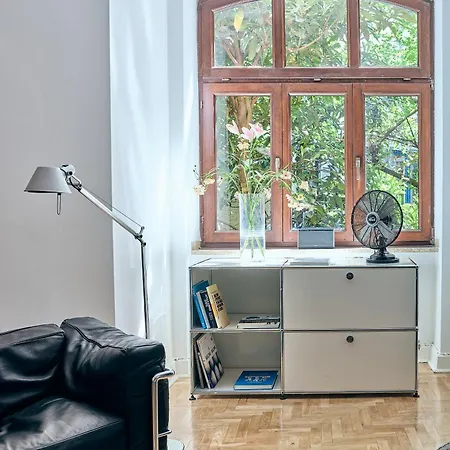 Apartment Design Am Roemerturm Cologne